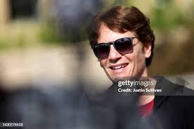 158 Carolyn Sullivan Stock Photos, High-Res Pictures, and Images