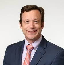 Daniel Bracey's Instagram, Twitter & Facebook