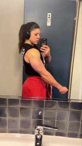 Dunja Bitar - muscular fit tiktok gym babe - Porn - EroMe