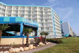 Featuring 147 rooms with views of the oceanfront, this venue is set within a short ride from mystery dinner playhouse. Surfbreak Oceanfront Hotel