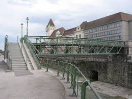 Vergelijk prijzen en boek hotels in de buurt van station donaustadtbrücke, wenen. Brucken In Wien Kiwithek
