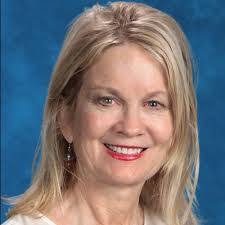 Eve Hinton's Instagram, Twitter & Facebook