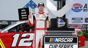 Последние твиты от nascar (@nascar). Ryan Blaney Passes Larson At Atlanta For First Cup Win Of 2021 Nascar