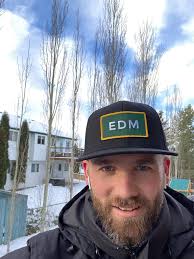 Adam Creech (@creechadam19)