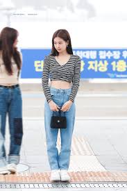 Blackpink dont know what to do lyrics indo. Dear My Queen On Twitter Kpop Outfits Fashion Korean Airport Fashion