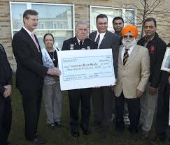 Local Sikh community steps up for police