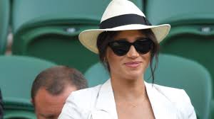While in new york to watch her friend serena williams play. Meghan Markle Wore A Special Necklace For Baby Archie At Wimbledon Vogue India