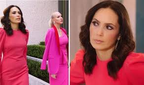 The 'selling sunset' cast explains what happened between davina potratz and chrishell stause at christine quinn's wedding and more! Selling Sunset Will Davina Still Star In Selling Sunset After Quitting Oppenheim Group Entertainmentdog Com