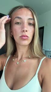 Sisi Rose Pillow Talk