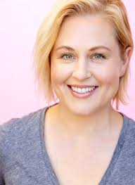 Virtual tour for 20445 Miranda Street, Woodland Hills, CA 91367