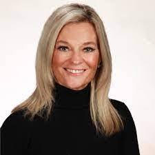 Gretchen Bock's Instagram, Twitter & Facebook