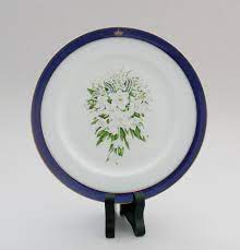 Check spelling or type a new query. Porcelain Bun Plate Royal Wedding Bouquet Beatrix 10 3 1966 Claus Shopping Place For Friends Of Old Antique Dishware Dishwareheaven Com