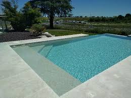 Piscine Avec Pierres Naturelles Piscine Design L Espritpiscine Tremblais Cholet Bressuire Construction Piscine Piscine Bressuire