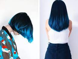 1001 Idees Comment L Adopter La Technique Tie And Dye Bleu Cheveux Bleu Clair Cheveux Bleus Cheveux