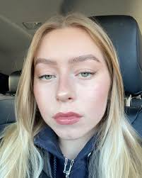 Alexis Howe (@lexiiihowe) • Instagram photos and videos