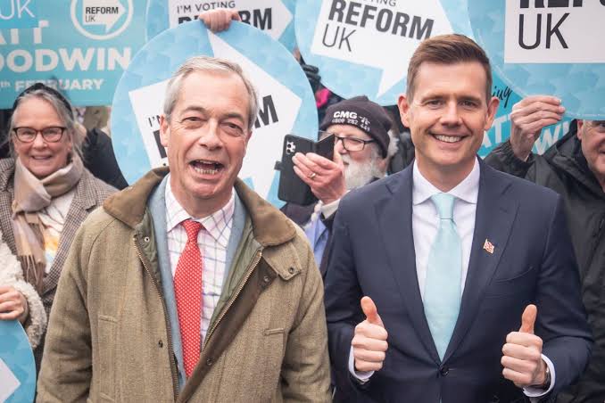 Police issue verdict on 'family voting' claims after Reform UK complaint -  The Mirror
