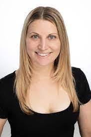 Ariel Rosenbaum's Instagram, Twitter & Facebook