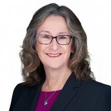 Janet Petrillo's Instagram, Twitter & Facebook