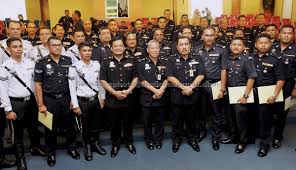 Di mana ibu pejabat polis kontinjen kuala lumpur? Polis Akan Ambil Keterangan Peter Chong Berhubung Kehilangan Pastor Raymond Utusan Borneo Online