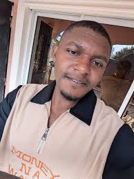 Cameroonian Model Julia Samantha E. has been crowned as the new Miss  Cameroon 2022. She therefore replaces the former Miss, Audrey Nabila  Monkam. MMI Visit www.mimimefoinfos.com for the latest news updates WhatsApp