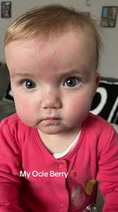 Oci Modre Kot Ocean Btw Pero Martic