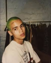 Green Hair Dominic Fike In 2020 Aesthetic Hair Green Hair Hair