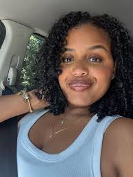 Good morning. I'm looking for a house to rent this week where I can host a  memorial I'm Harare West for 3 days. Please leave contacts in the comment  section.