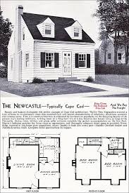 The New Castle Kit House Floor Plan Made By The Aladdin Company In Bay City Michigan In 1940 Vintage Cape Cod Maison Traditionnelle Plan Maison Maison