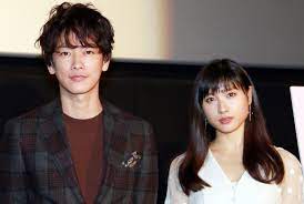 土屋太鳳 闘病の特殊メークに4時間 佐藤健のちょっかいに 本当につらかった mantanweb まんたんウェブ 佐藤健 太 健