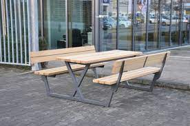 Altholz liebe auf instagram von unserem neuen ausstellungsstuck tisch bank kombination in altholz eiche aus recyc altholz altholz eiche esstisch holz. Banke Tische Bank Tisch Kombinationen Hds Stadtmobiliar Mit System