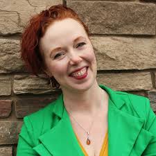 Robin Vasquez's Instagram, Twitter & Facebook