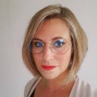 Fanny Travis's Instagram, Twitter & Facebook