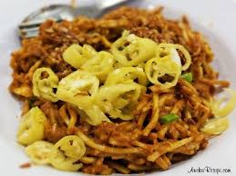 Mudah saja nak buat mi goreng mamak rupanya. Resepi Mee Goreng Mamak