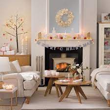 Cheap ways to decorate house for christmas. 29 Budget Christmas Decorating Ideas From Christmas Crafts To Upcycling