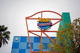 Pizza And Fun At John S Incredible Pizza In Fresno California The Incredibles Incredible Pizza Fresno