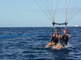 Browse hundreds of amazing experiences and find an ideal boat rental. Hawaiian Parasail Top Oahu Parasailing Tour On Waikiki Beach Open Now Reviews Oahu Tours Activities Fun Things To Do In Oahu With Pictures Only Hawaiiactivities Com