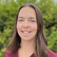 Laura Crites's Instagram, Twitter & Facebook