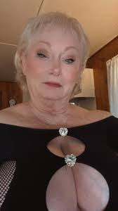 Michelle Hardenbrook @terrytowngal - Twitter Profil | Sotwe