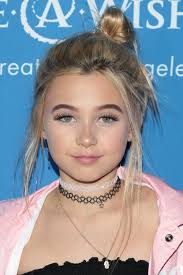 Alabama luella barker, popularly known as alabama barker is an american reality star, singer, and model. Alabama Barker S Hairstyles Hair Colors Steal Her Style