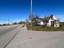 12 Enzweiler Rd, Alexandria, KY 41001