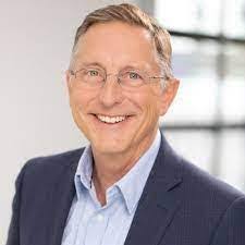 Allen Massa's Instagram, Twitter & Facebook