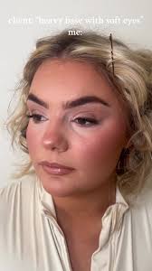 clients who are also your besti🥲👩🏽‍❤️‍💋‍👩🏼 #mialapsleymakeup#sco...