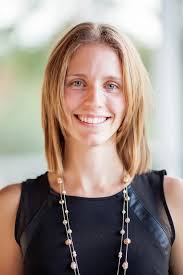 Amanda Snell's Instagram, Twitter & Facebook