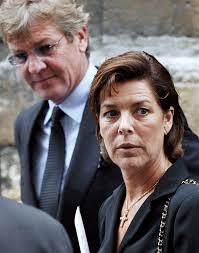 Fotogalerie: Německý princ Ernst August Hannoverský (s fialovou kravatou) a  ruská designérka...