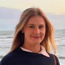 I'm happy to share that I've accepted a full-time brand internship at Zeno  Group in Los Angeles! In this role, I will be working