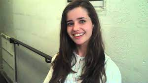 Holly earl gif