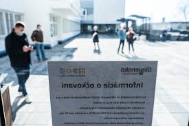 Registrácia z vašej krajiny cez online formulár bohužiaľ nie je možná. Bratislavsky Samospravny Kraj Zacal S Ockovanim Proti Covid 19 Prve Vakciny Dostalo Vyse Tisic ObyvateÄ¾ov Kraja Bratislavskykraj Sk