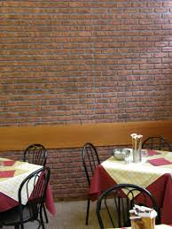 Realizzare un muro in finti mattoni oggi è alquanto semplice dato le. Pannello Decorativo Effetto Mattoni In Polistirolo Per Allestimento Muroform
