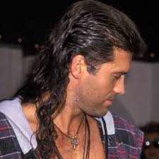 The mullet should not be confused with the rattail, which consists of a long, narrow tail of hair growing from the back of the head. Mullet Haircuts 50 Modern Ways To Wear It Be Cool Men Hairstyles World