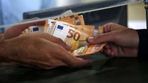 Μέσα στην εβδομάδα θα καταβληθούν μια σειρά από επιδόματα και. Opeka Egkri8hkan Ta Posa Gia Plhrwmh Sto Kea Epidoma Enoikioy Kai Pronoiaka Epidomata Eea